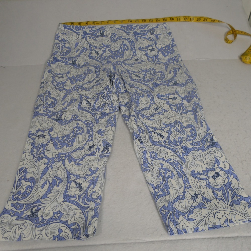 Patchington Women Cropped Pants 10 Blue White Floral Acanthus Print 8403J-804